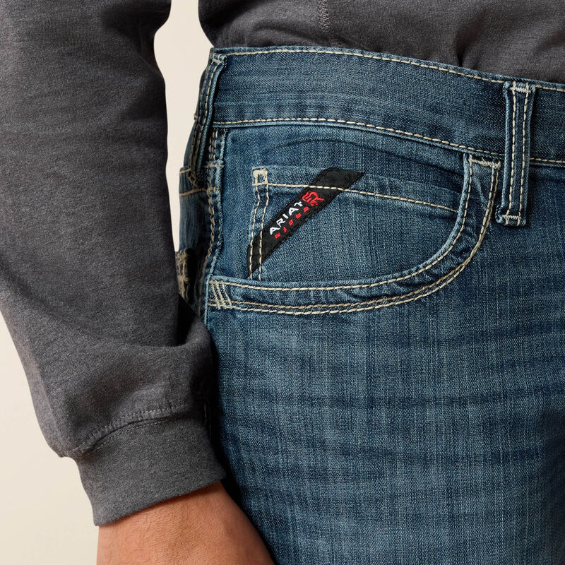 10023467 | FR M4 Relaxed Stretch DuraLight Boundary Boot Cut Jean