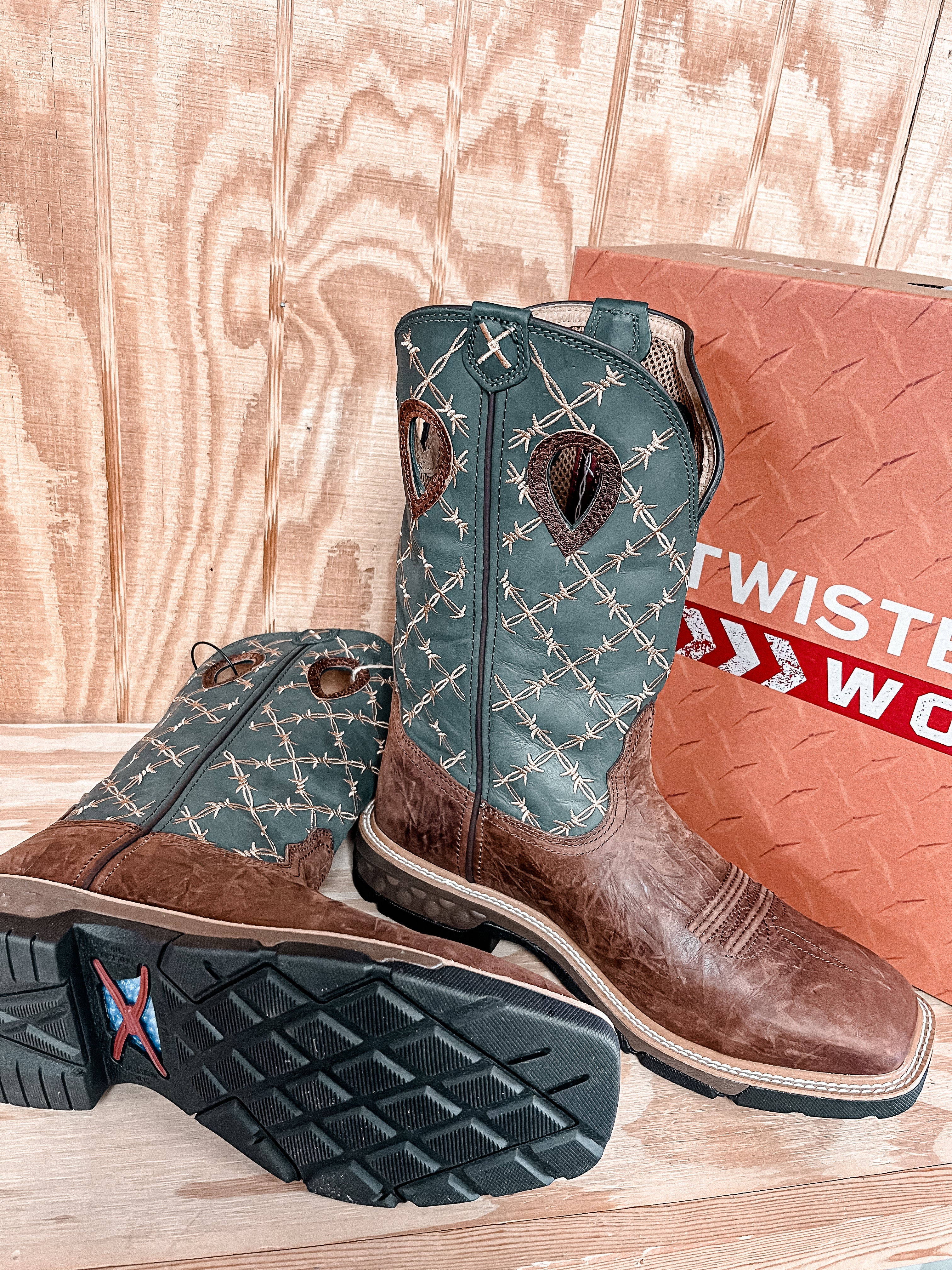 MXB0005 | Barbed Wire Square Toe Western Work Boots
