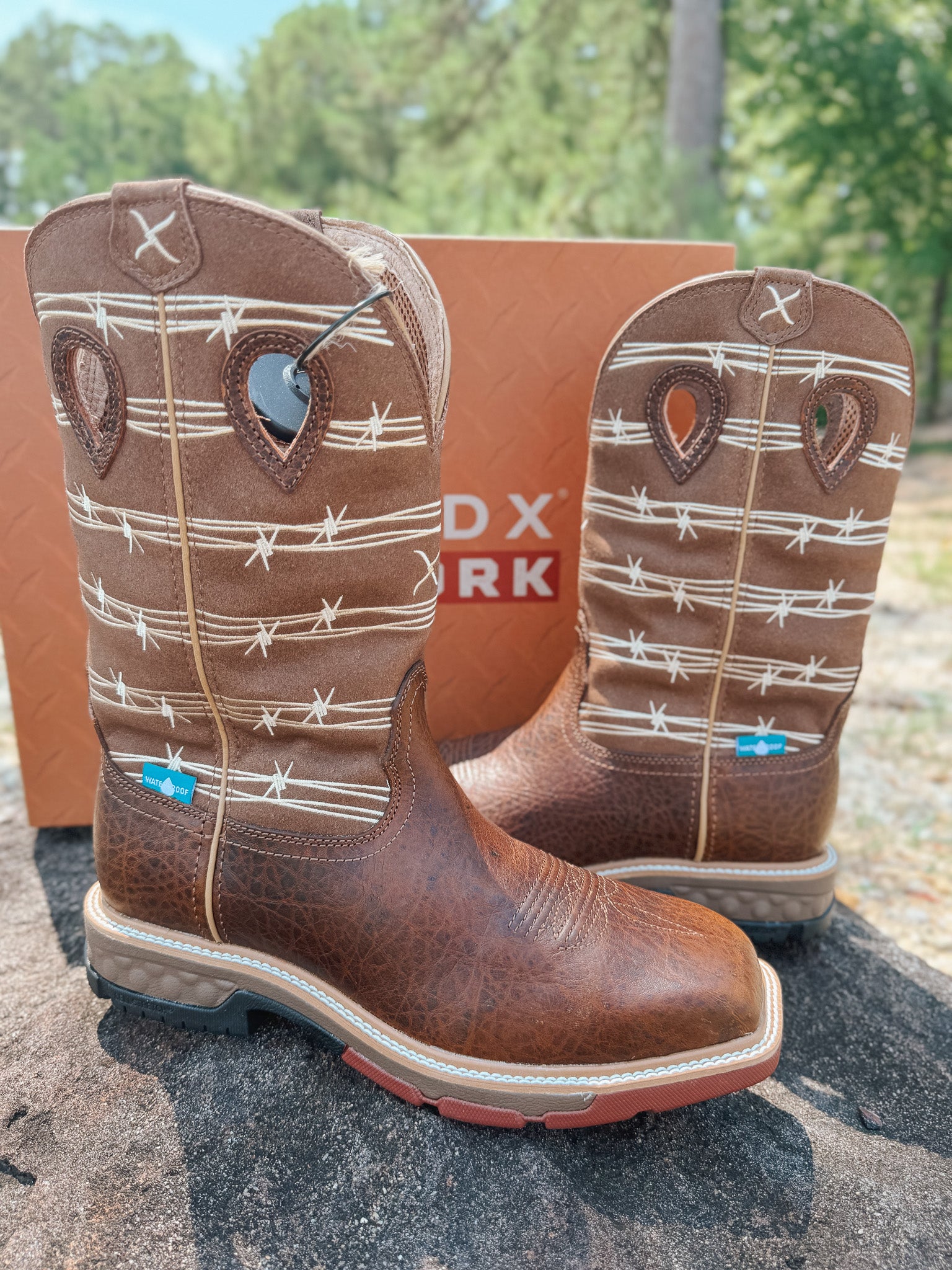 MXBAW05 | Waterproof Square Alloy Toe Work Boot