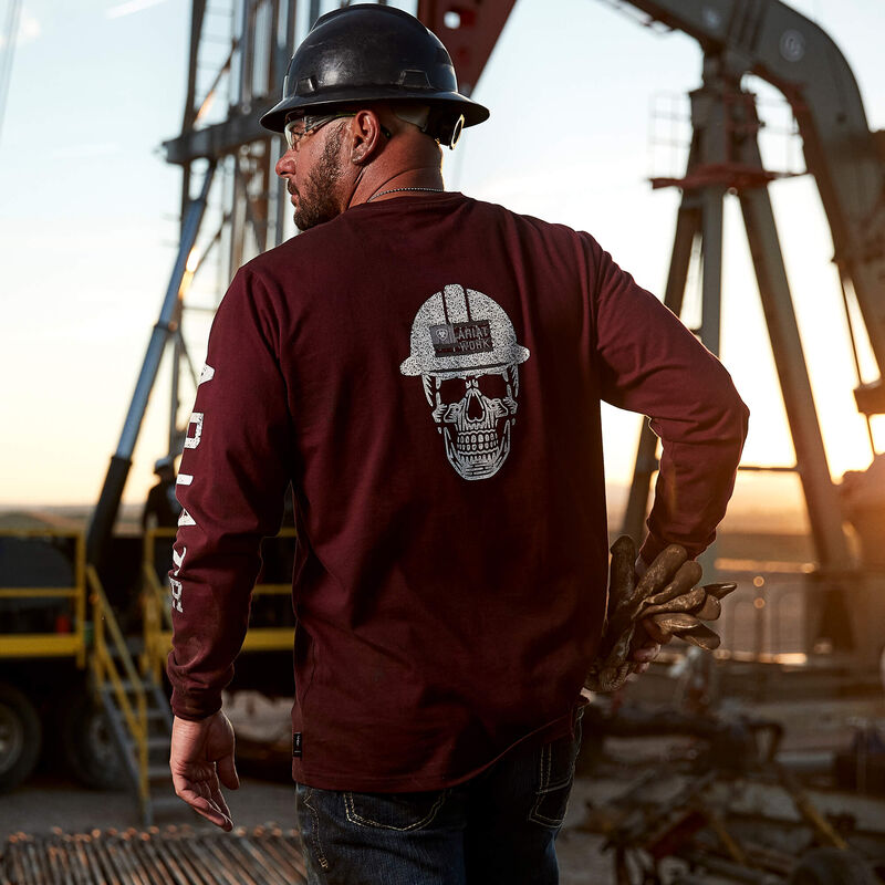 10026435 | FR Roughneck Skull Logo T-Shirt in Malbec