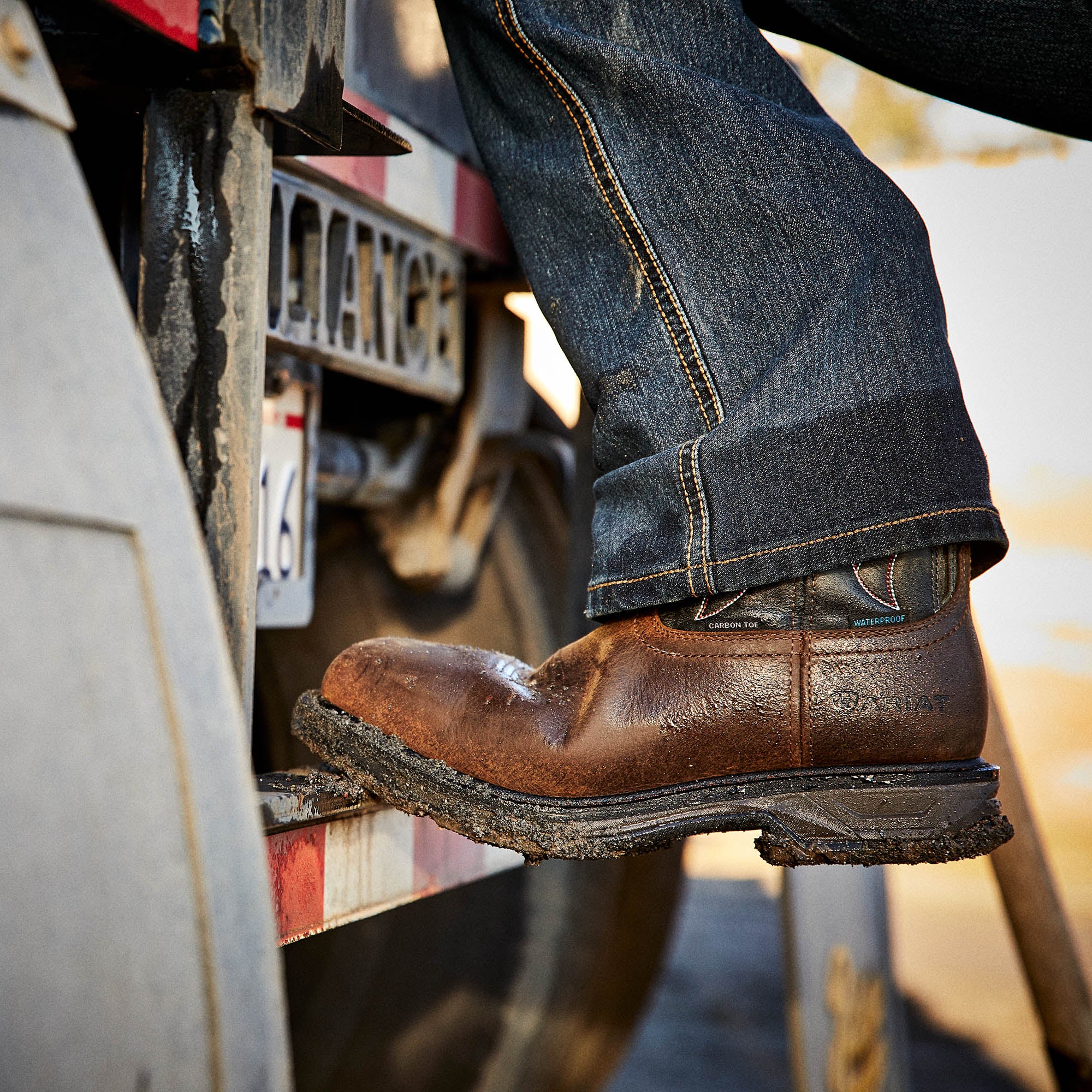 10036005 | WorkHog XT VentTEK Waterproof Carbon Toe Work Boots