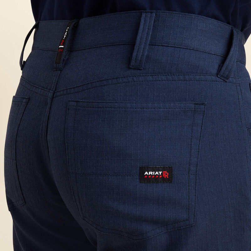 10043154 | FR M4 Relaxed Crossfire Straight Pant in Navy