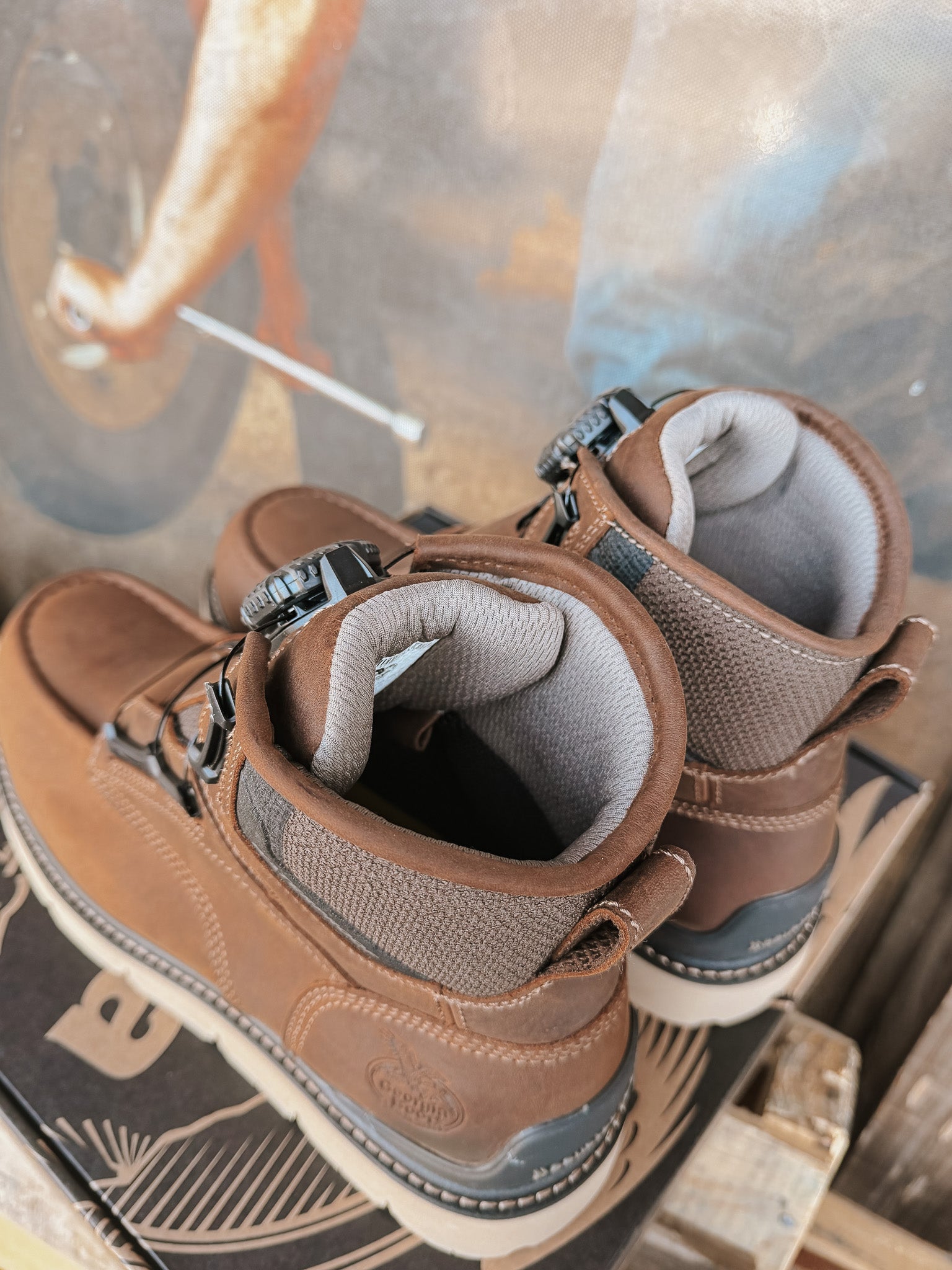 GB00729 | 6" Carbon Flex BOA® Waterproof Carbon Moc Toe Work Boot