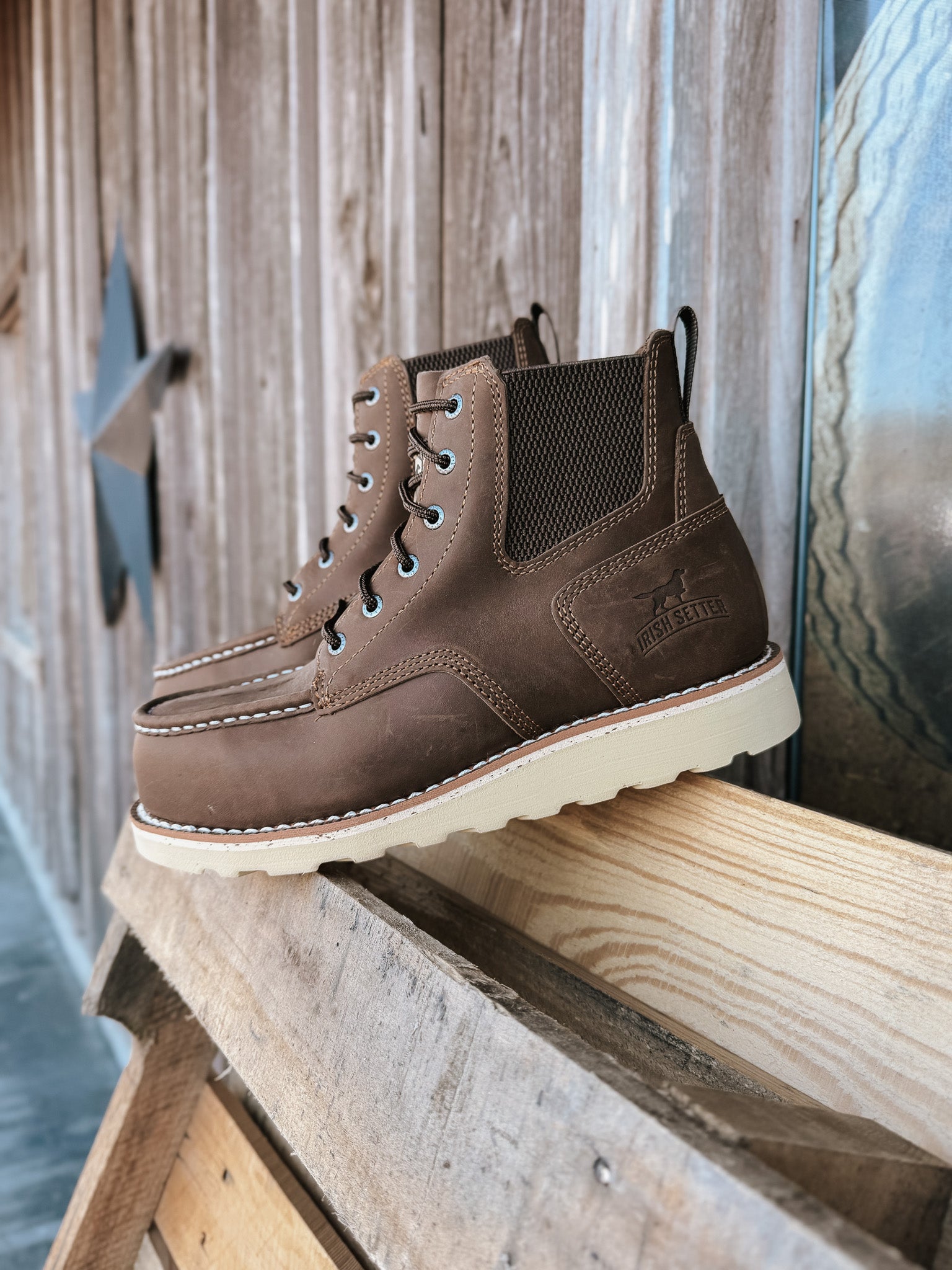 84632 | Pipestone 6" Safety Toe Work Boots