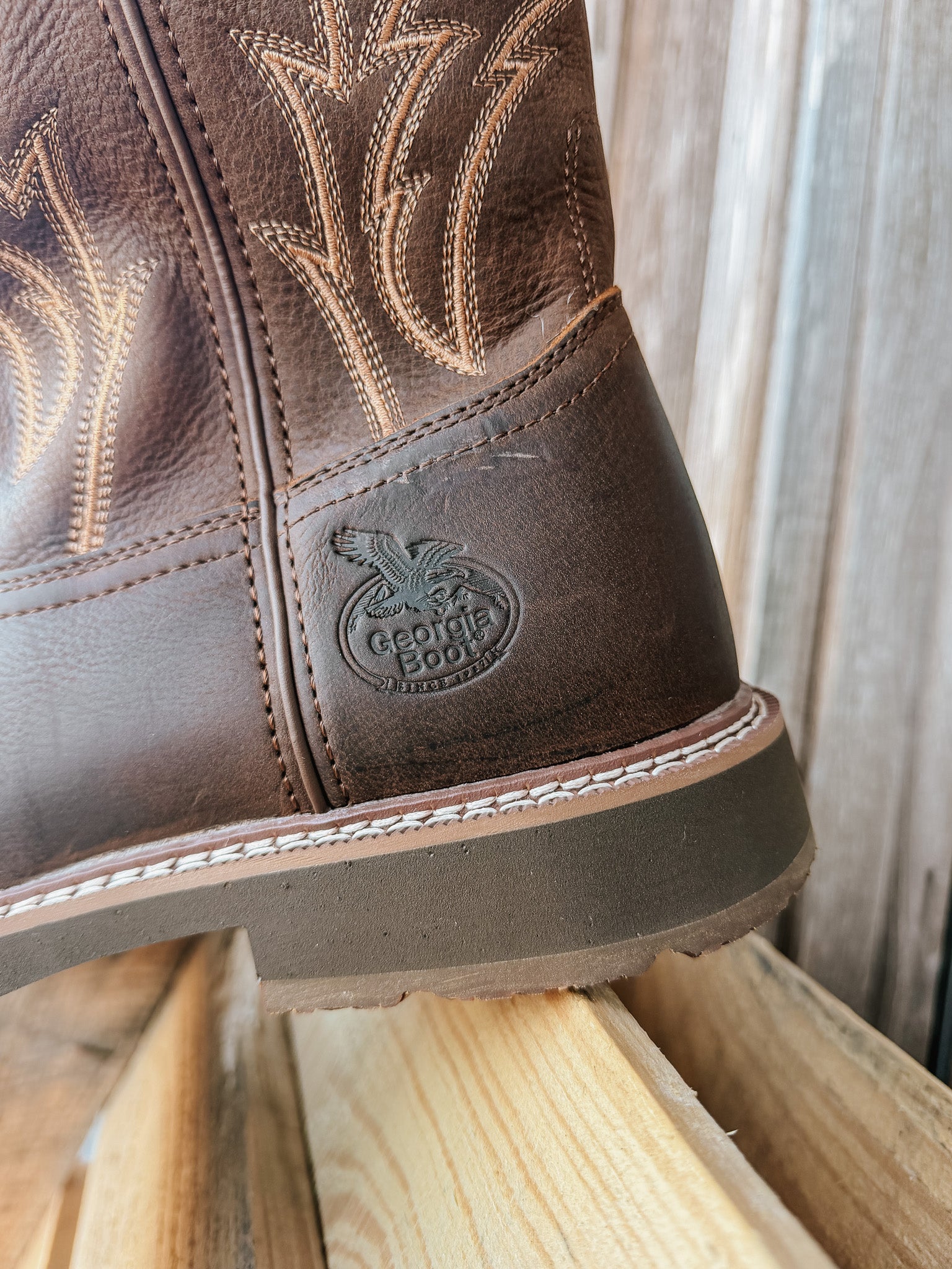 GB00727 | Core 37 11" Steel Toe Western Work Boots