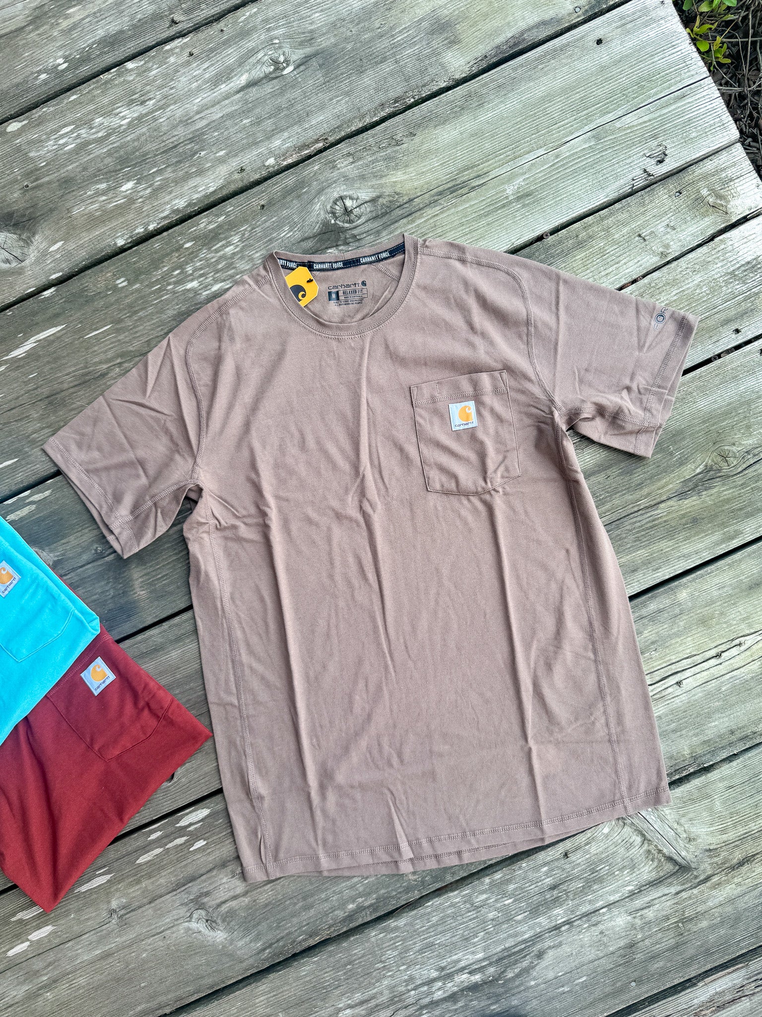 106652-Bb9 | Force Relaxed Fit Short-Sleeve Pocket T-Shirt in Sepia