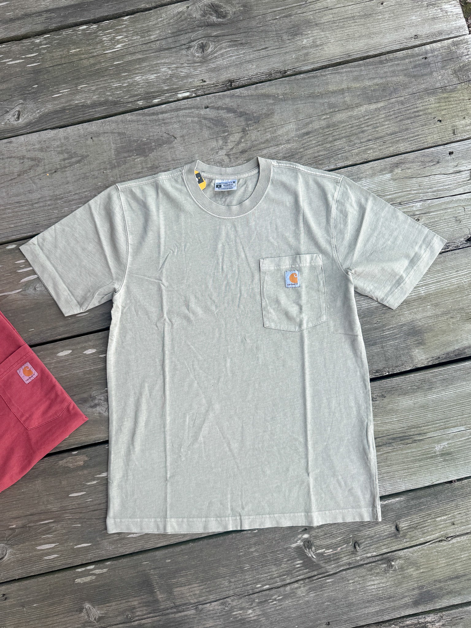 106252-E00 | Re-Engineered Relaxed Fit Lightweight Garment Dyed T-Shirt in Greige