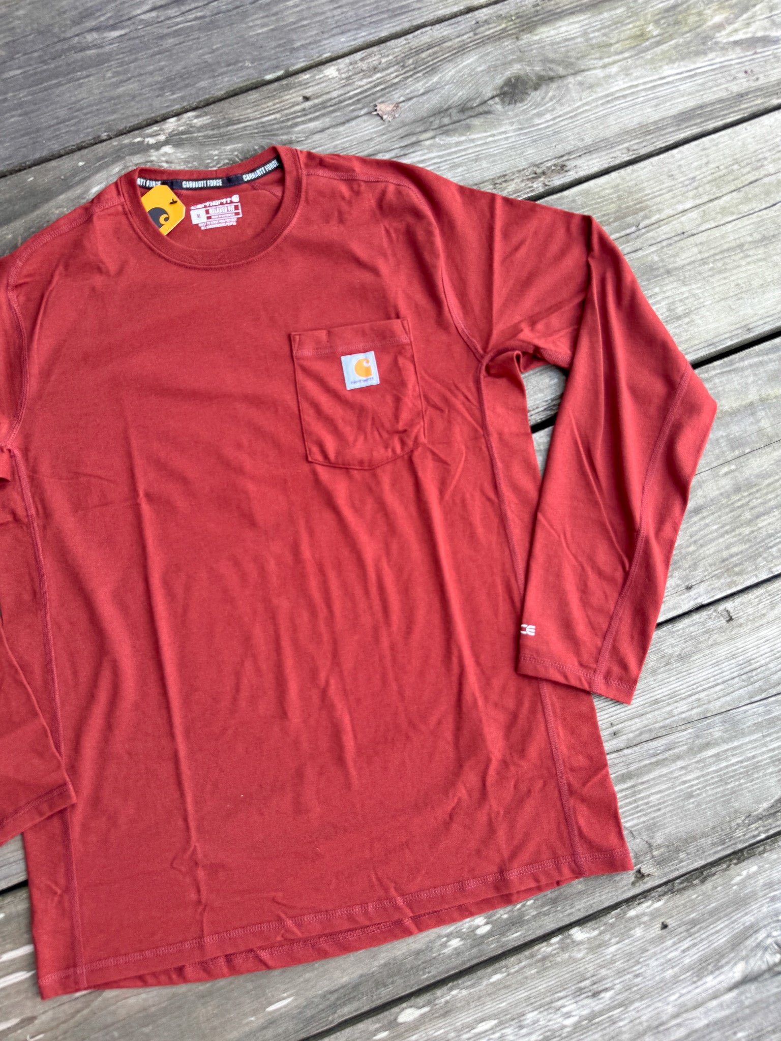 106656-Rd9 | Force Relaxed Fit Long-Sleeve Pocket T-Shirt in Dark Spiced Red Heather