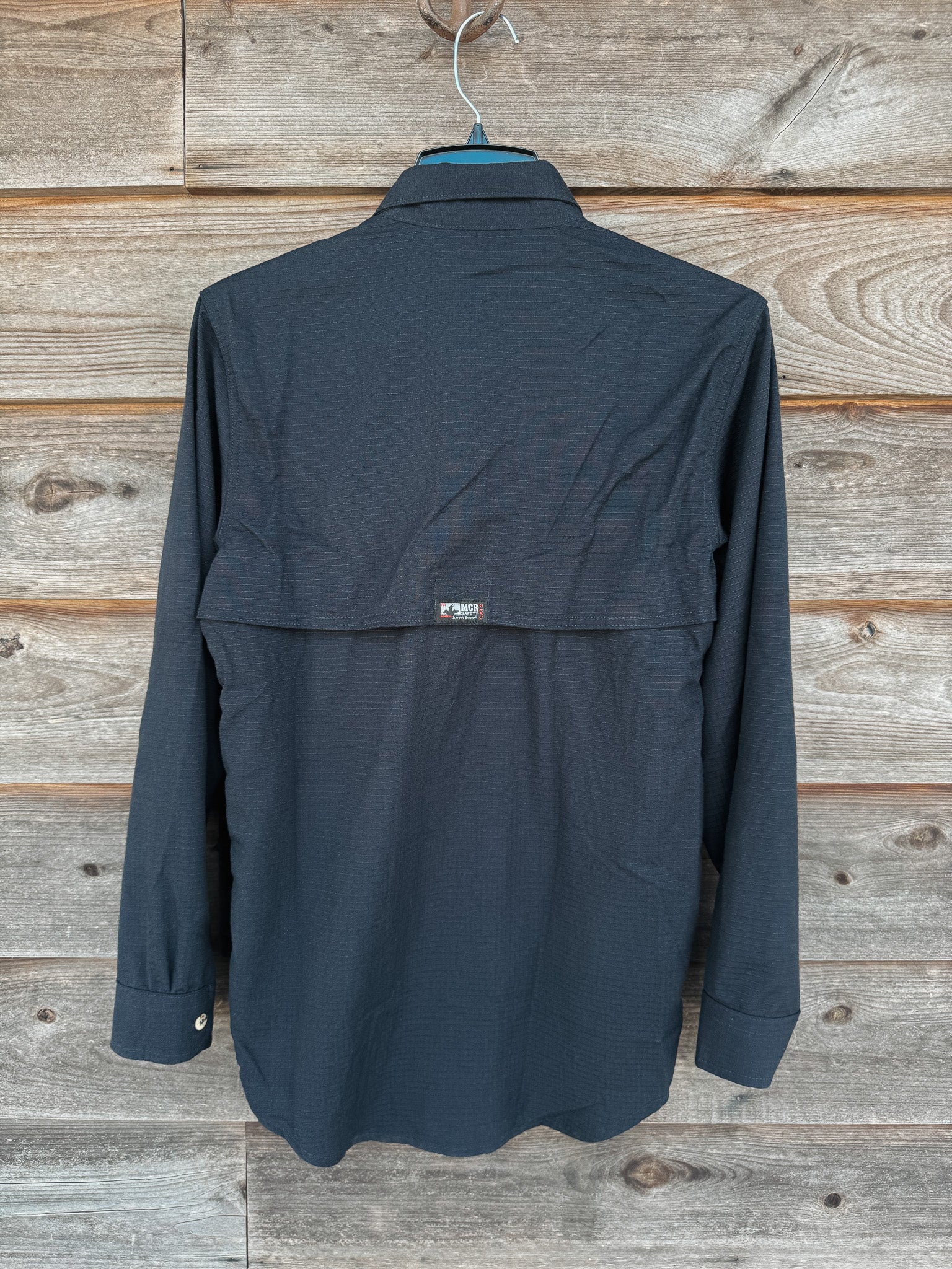 SBS1002 | FR Summit Breeze Button Up Shirt in Navy