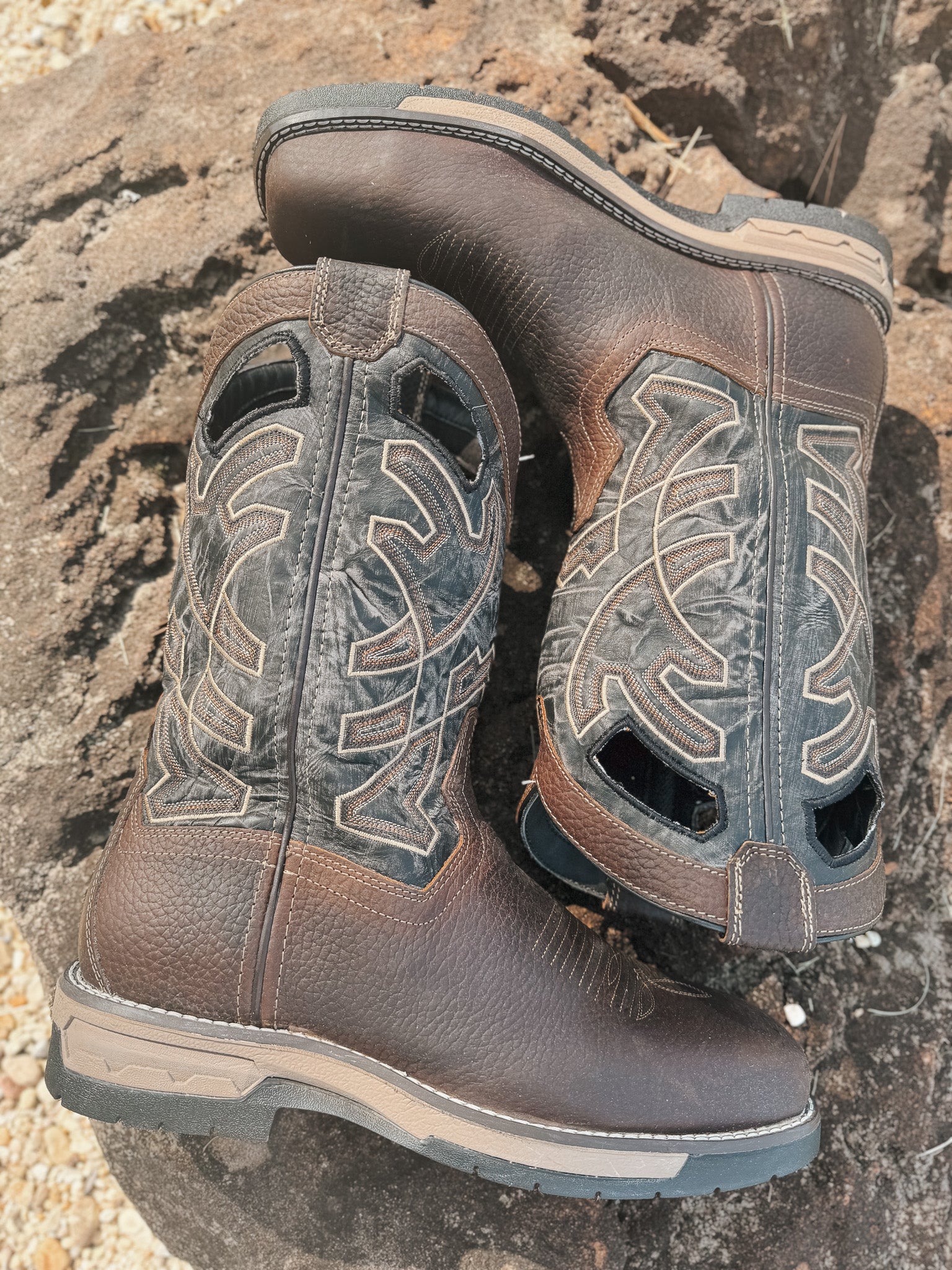 6910 | Laredo Nazca Square Steel Toe Work Boots
