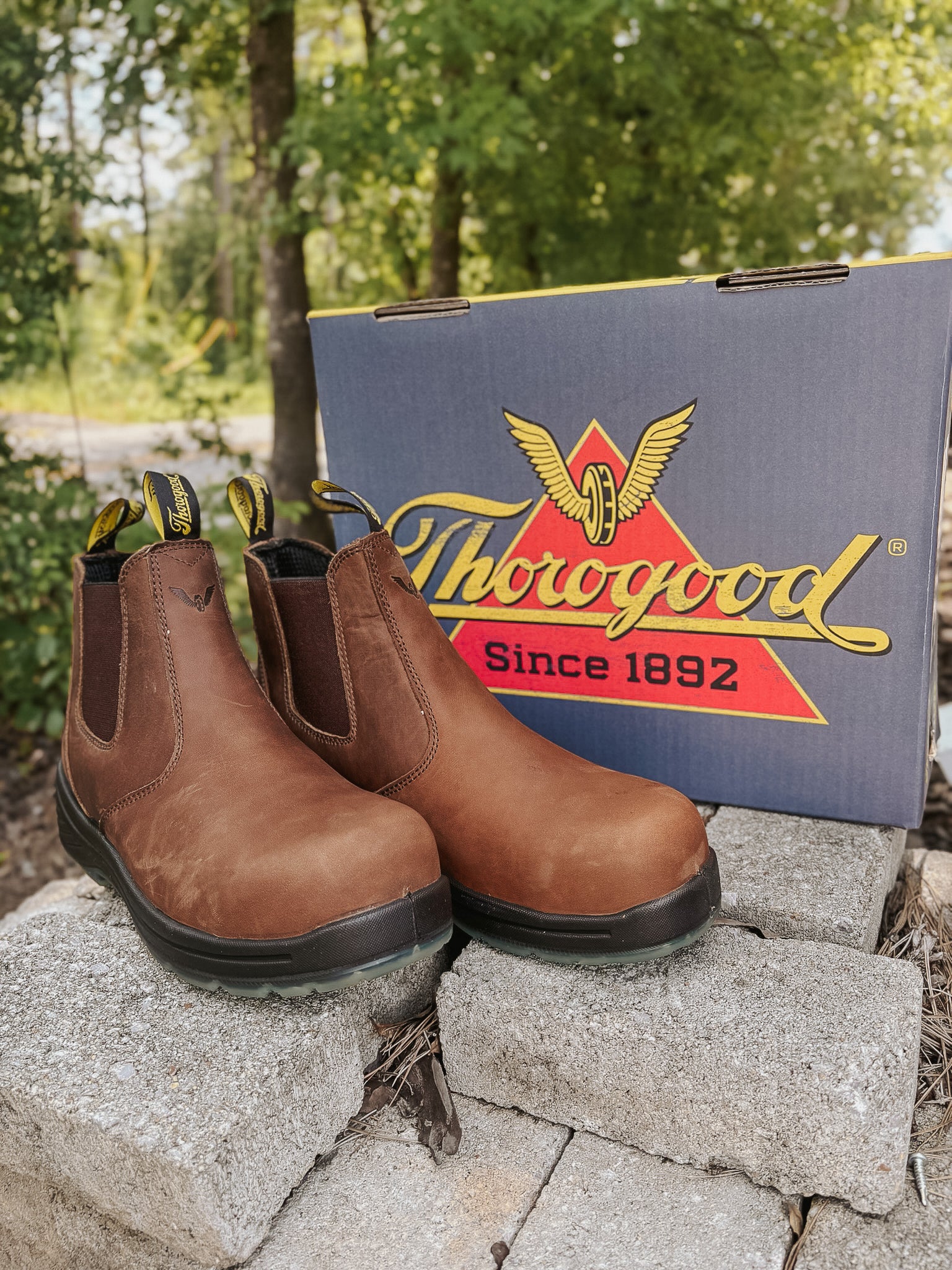 804-3166 | 6″ Crazy Horse Round Composite Toe Boots