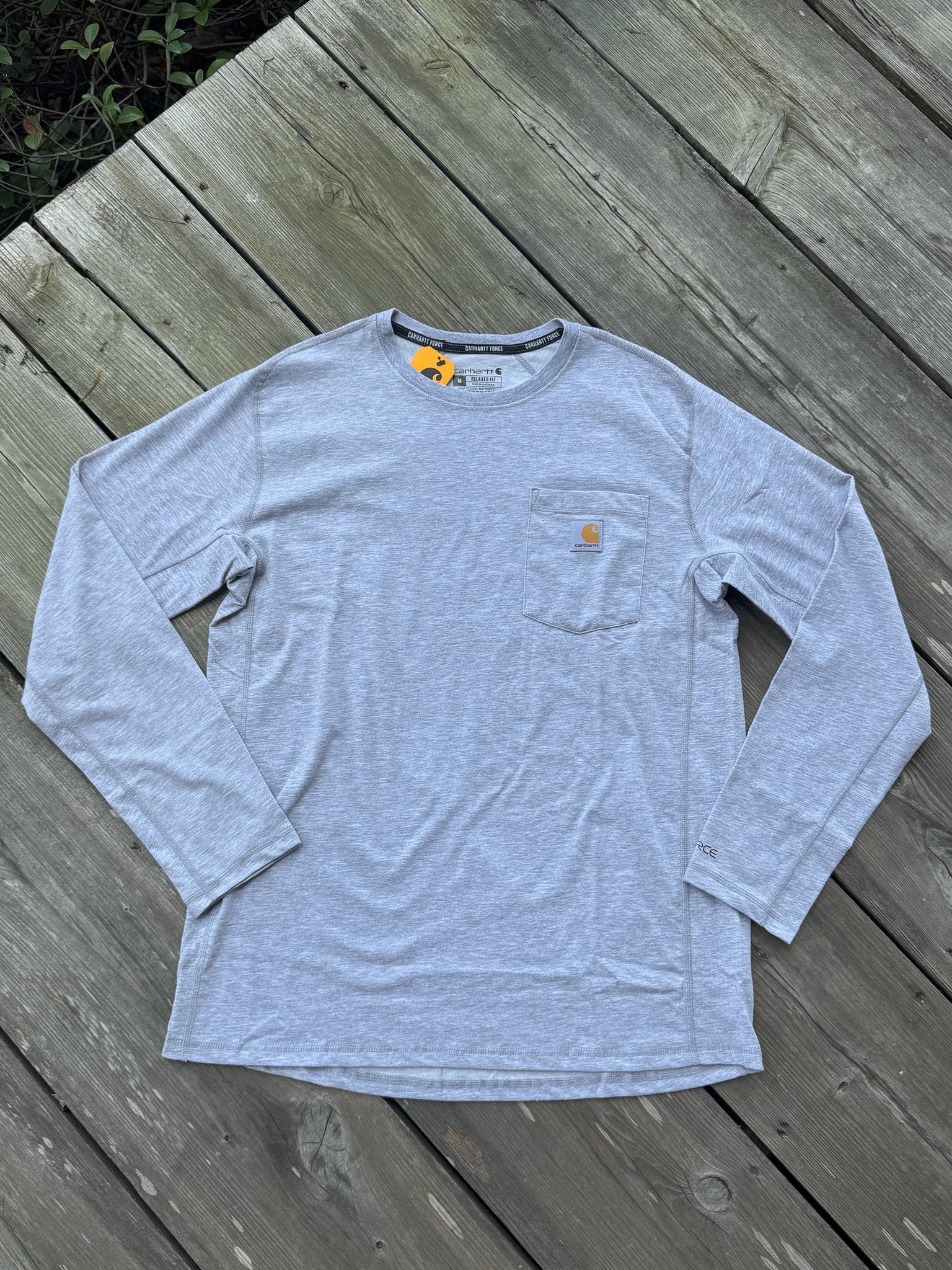 106656-Hgy | Force Relaxed Fit Long-Sleeve Pocket T-Shirt in Heather Grey