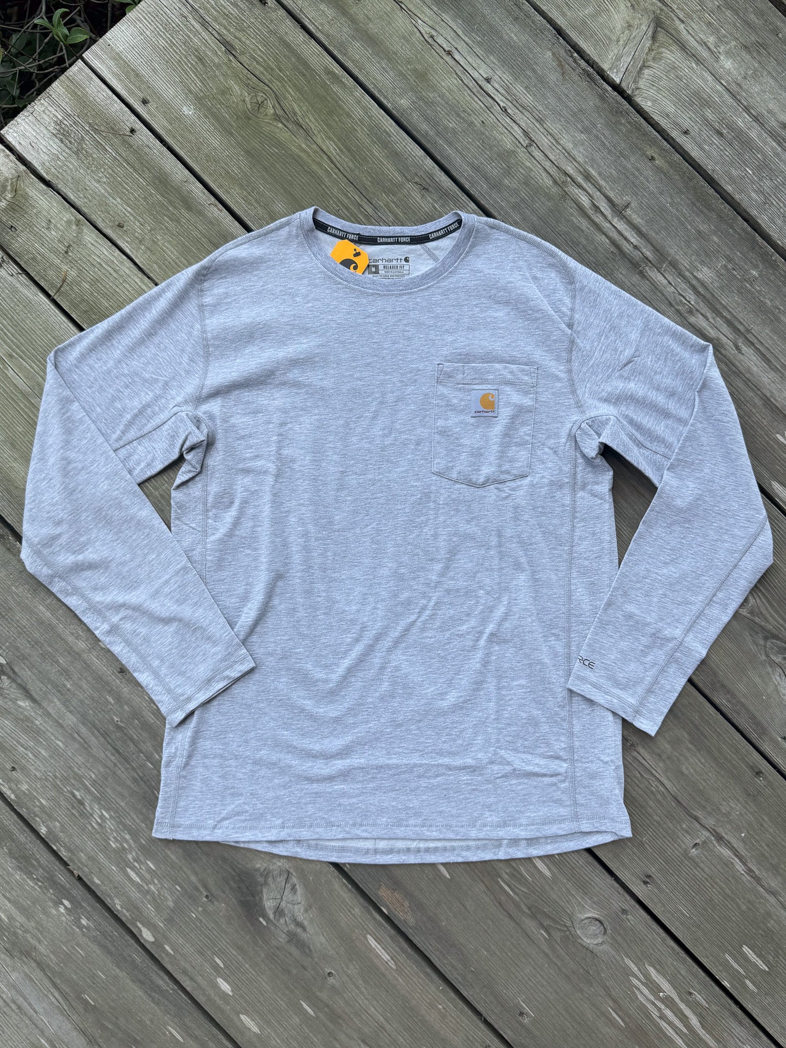 106656-Hgy | Force Relaxed Fit Long-Sleeve Pocket T-Shirt in Heather Grey