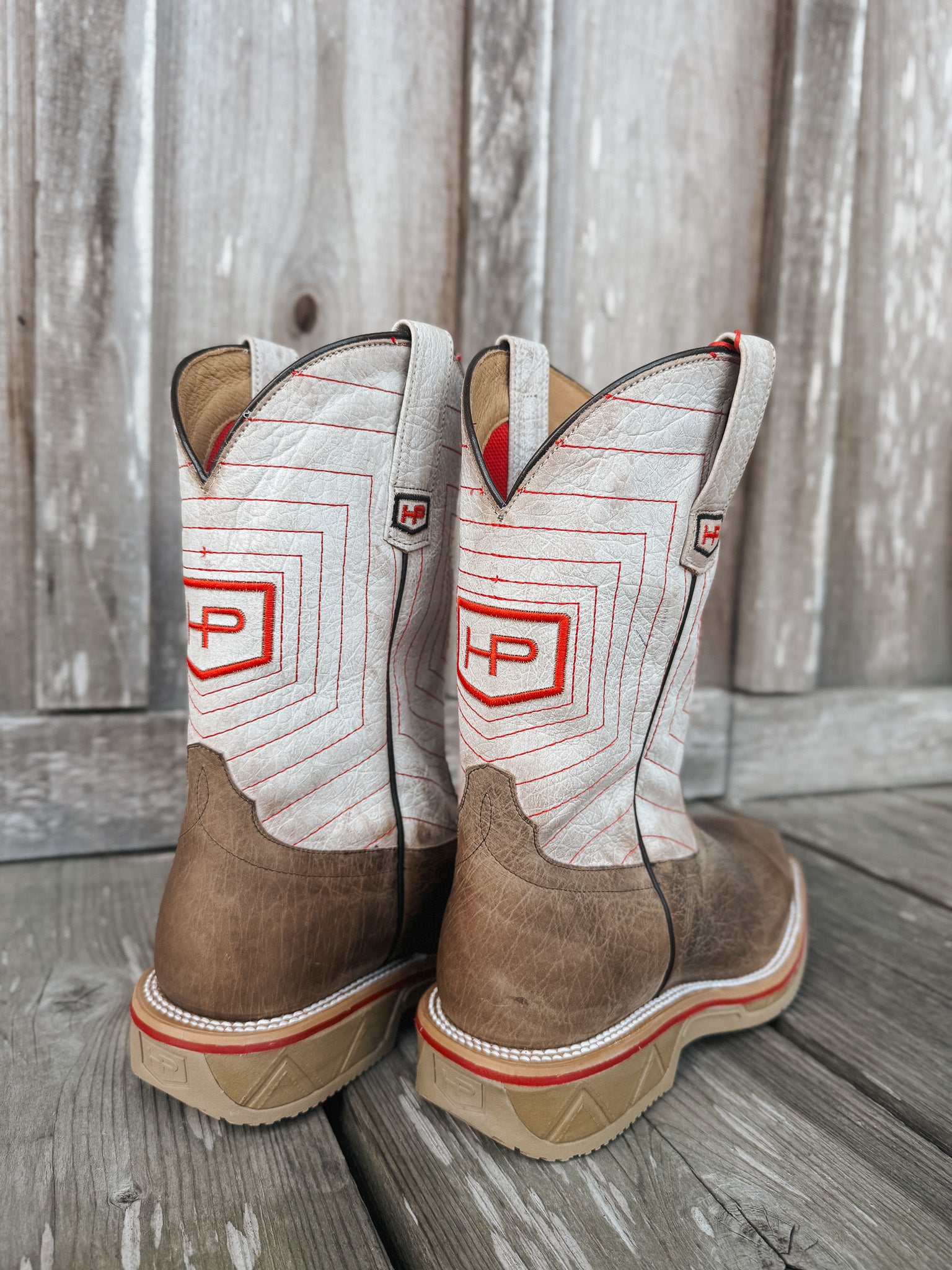 HPW2514 | Earth Distressed Bison Square Steel Toe Work Boots
