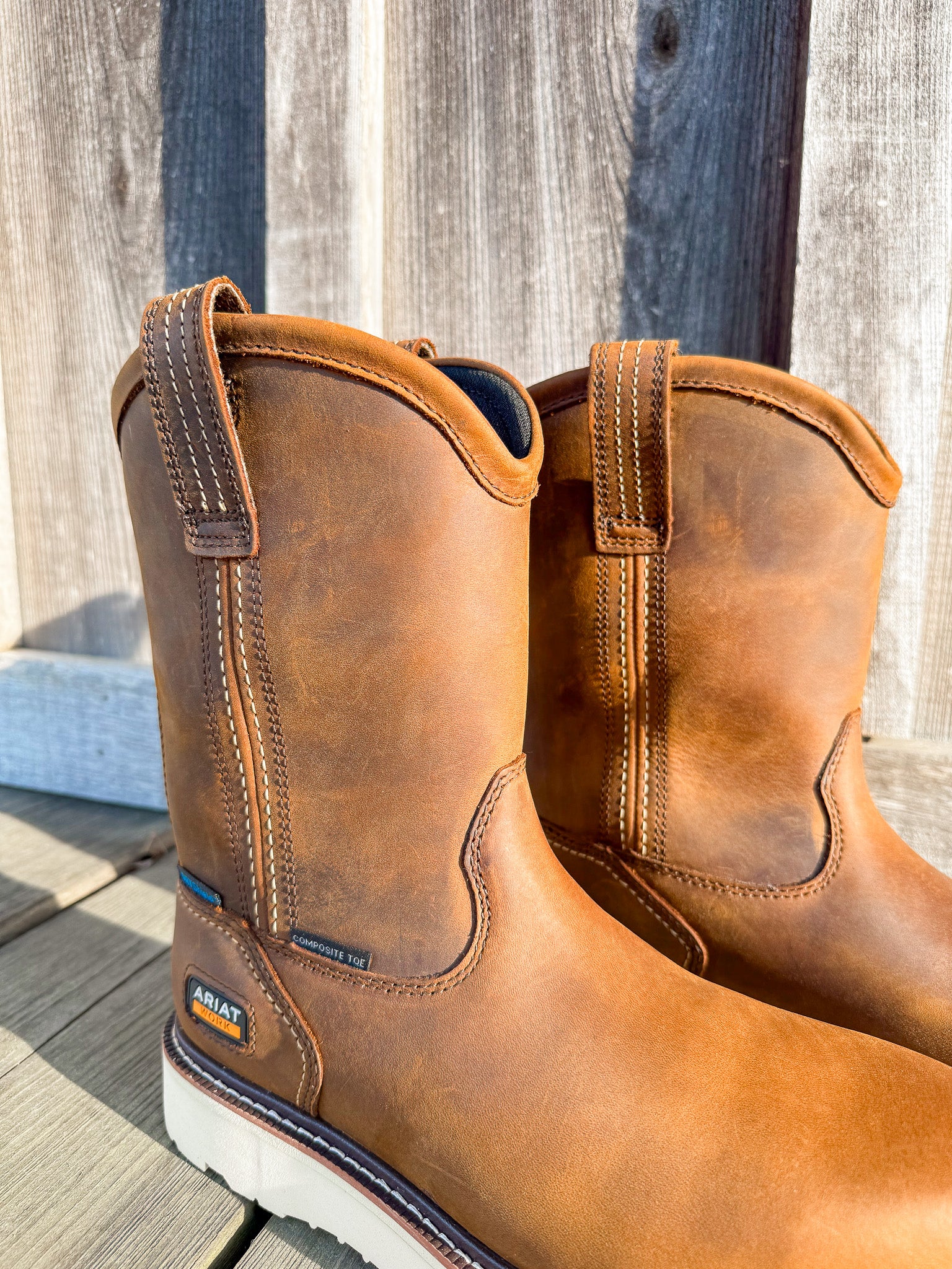 10053613 | Rebar Wedge Waterproof Round Composite Toe Work Boots