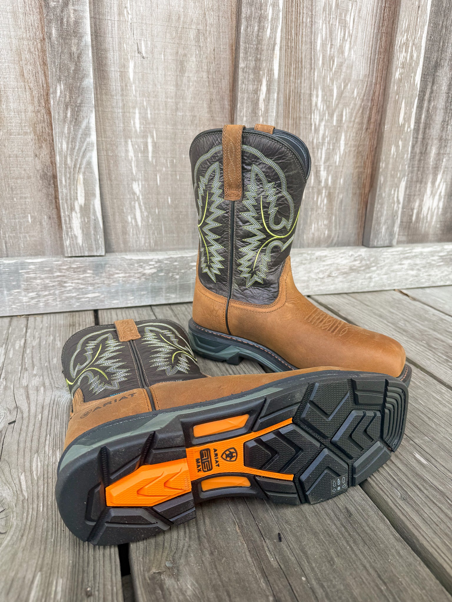 10024966 | Workhog XT Waterproof Square Carbon Toe Work Boots