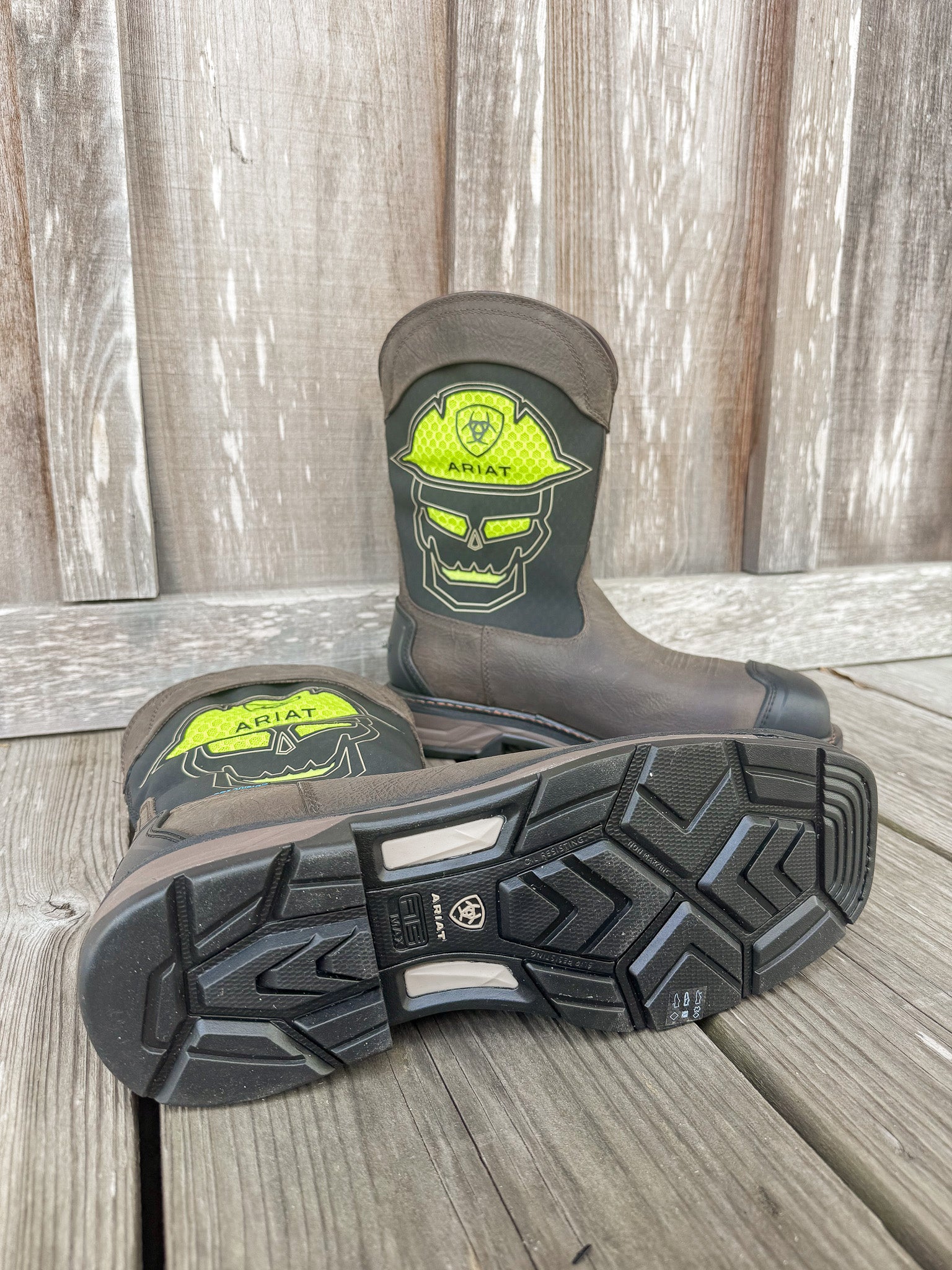 10035881 | WorkHog XT VentTEK Bold Waterproof Square Carbon Toe Work Boots