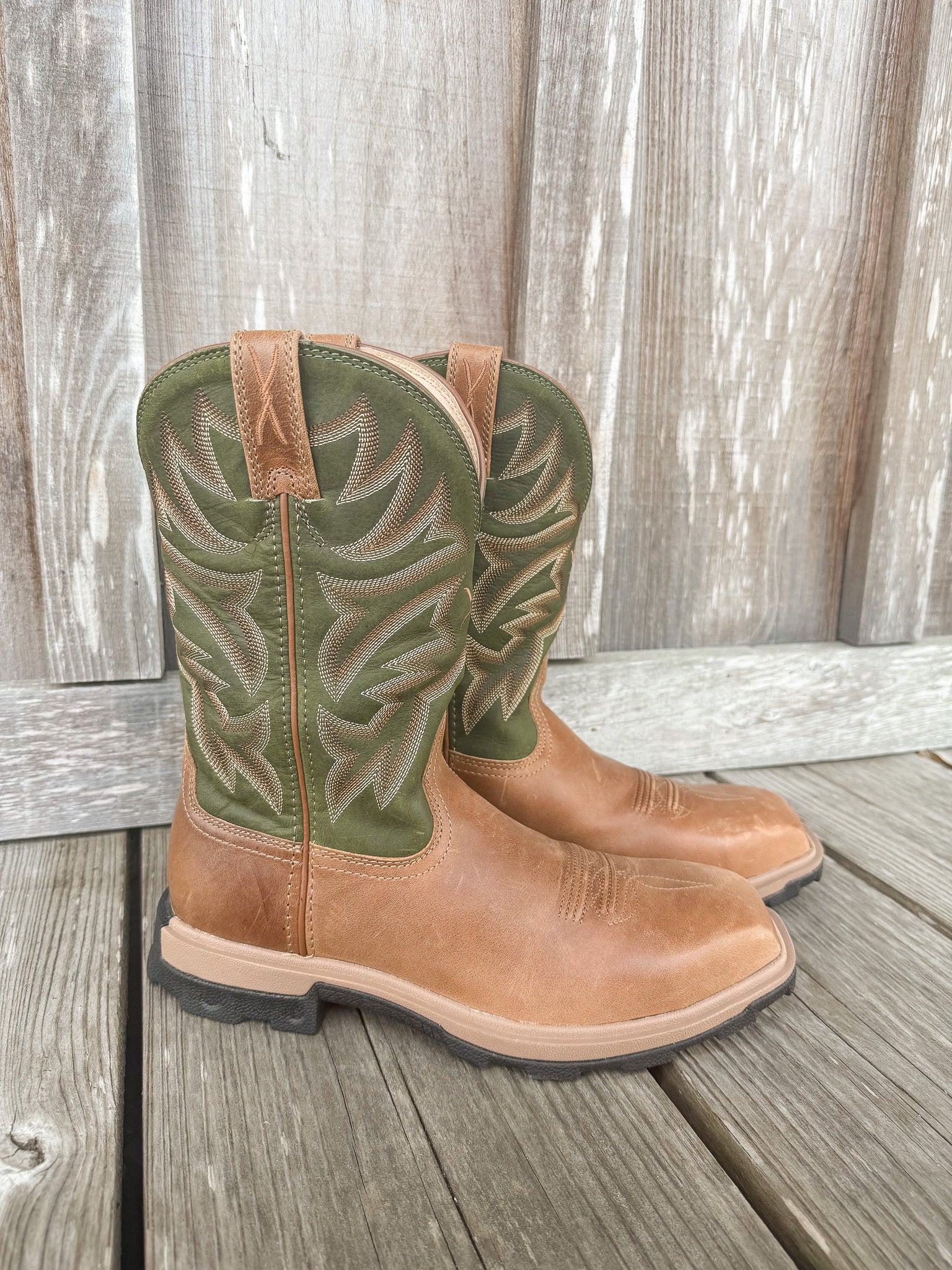 MULN001 | Ultralite X Square Nano Toe Work Boots