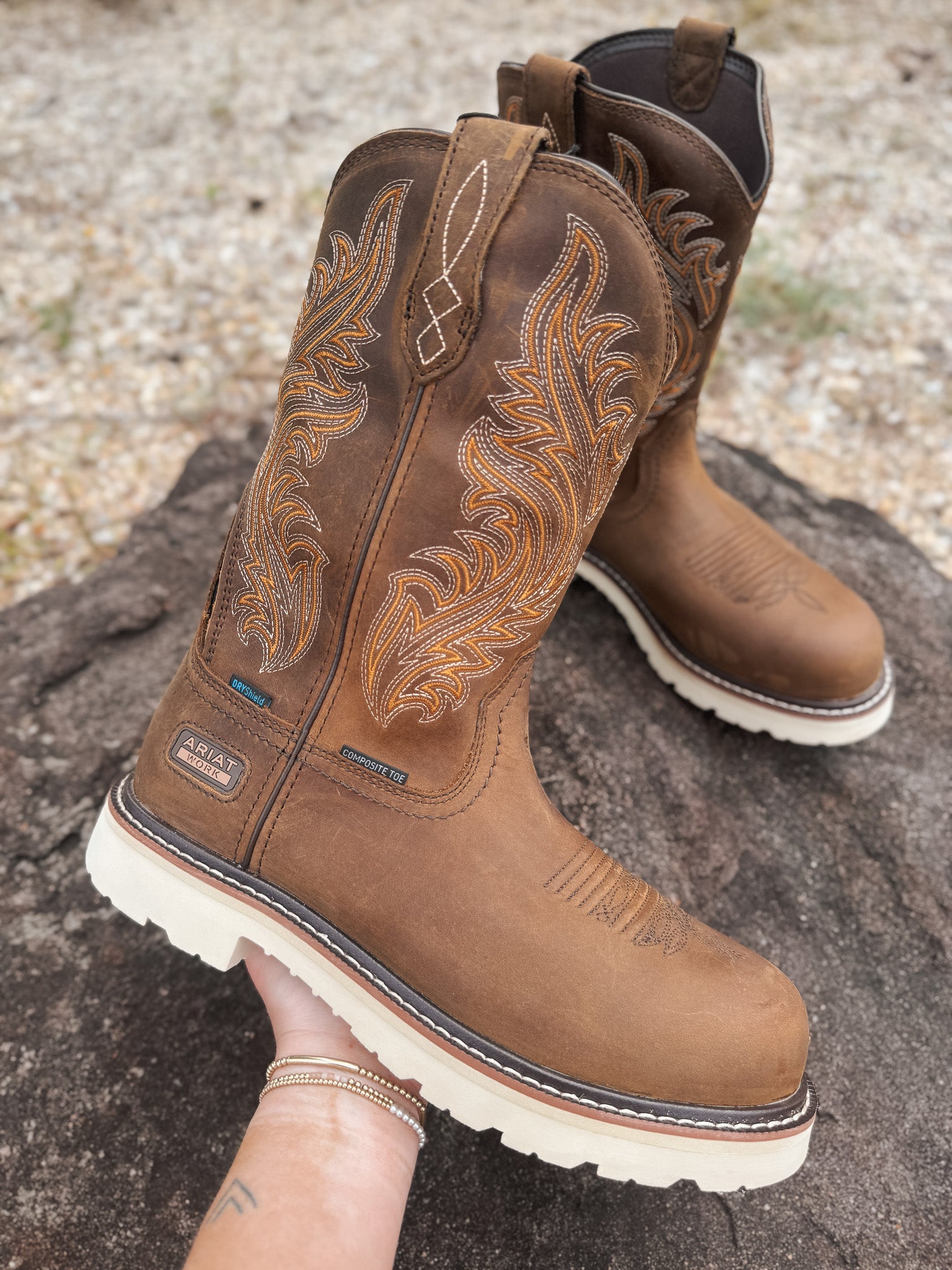 10063861 | Activator Argo Waterproof Round Composite Toe Work Boots