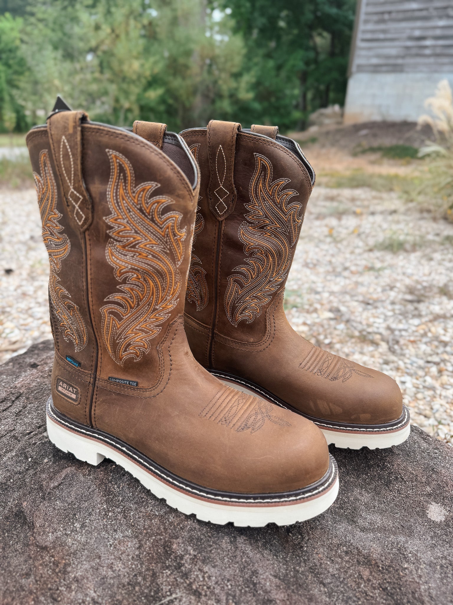 10063861 | Activator Argo Waterproof Round Composite Toe Work Boots