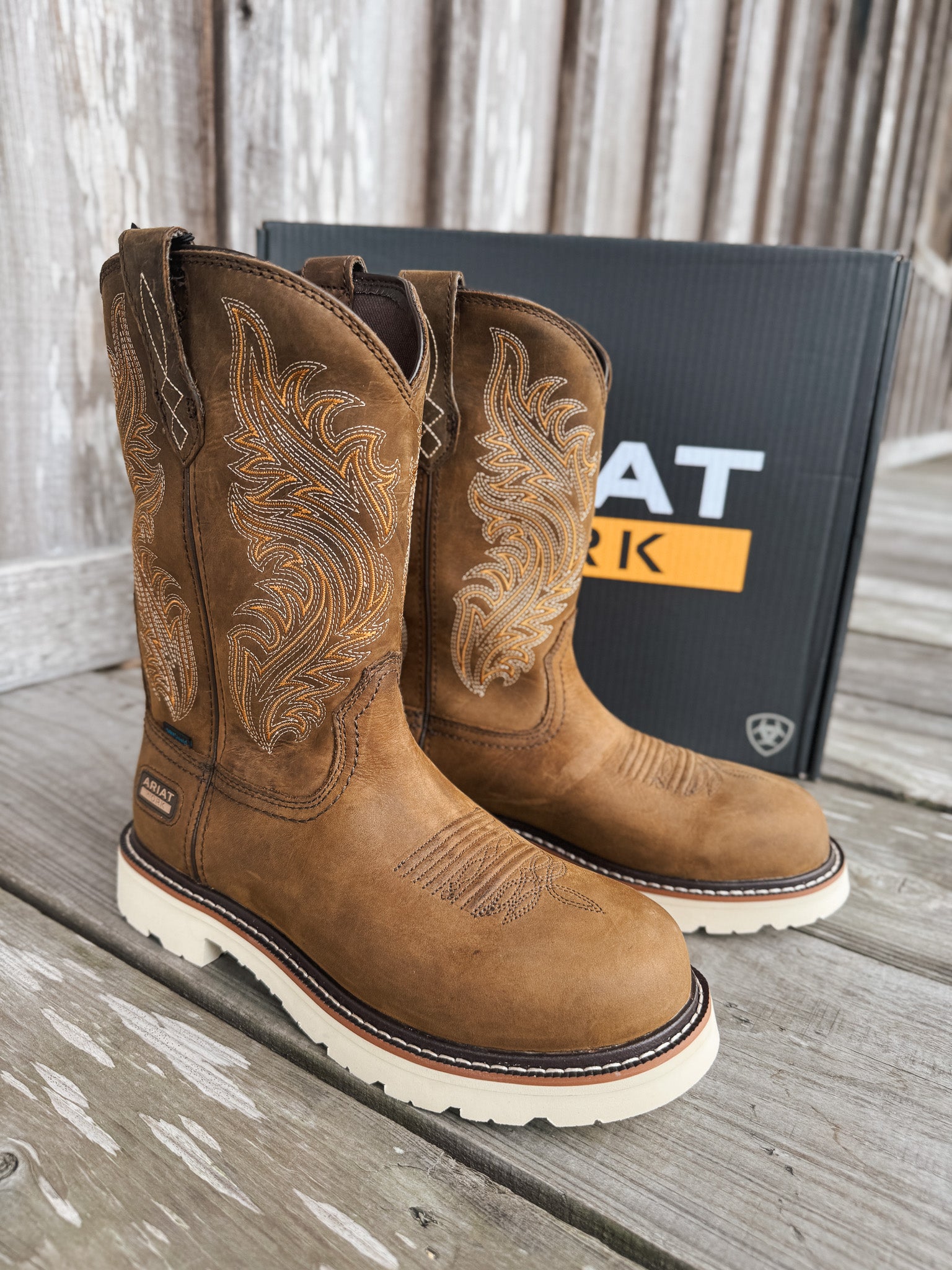 10063860 | Activator Argo Waterproof Round Toe Work Boots