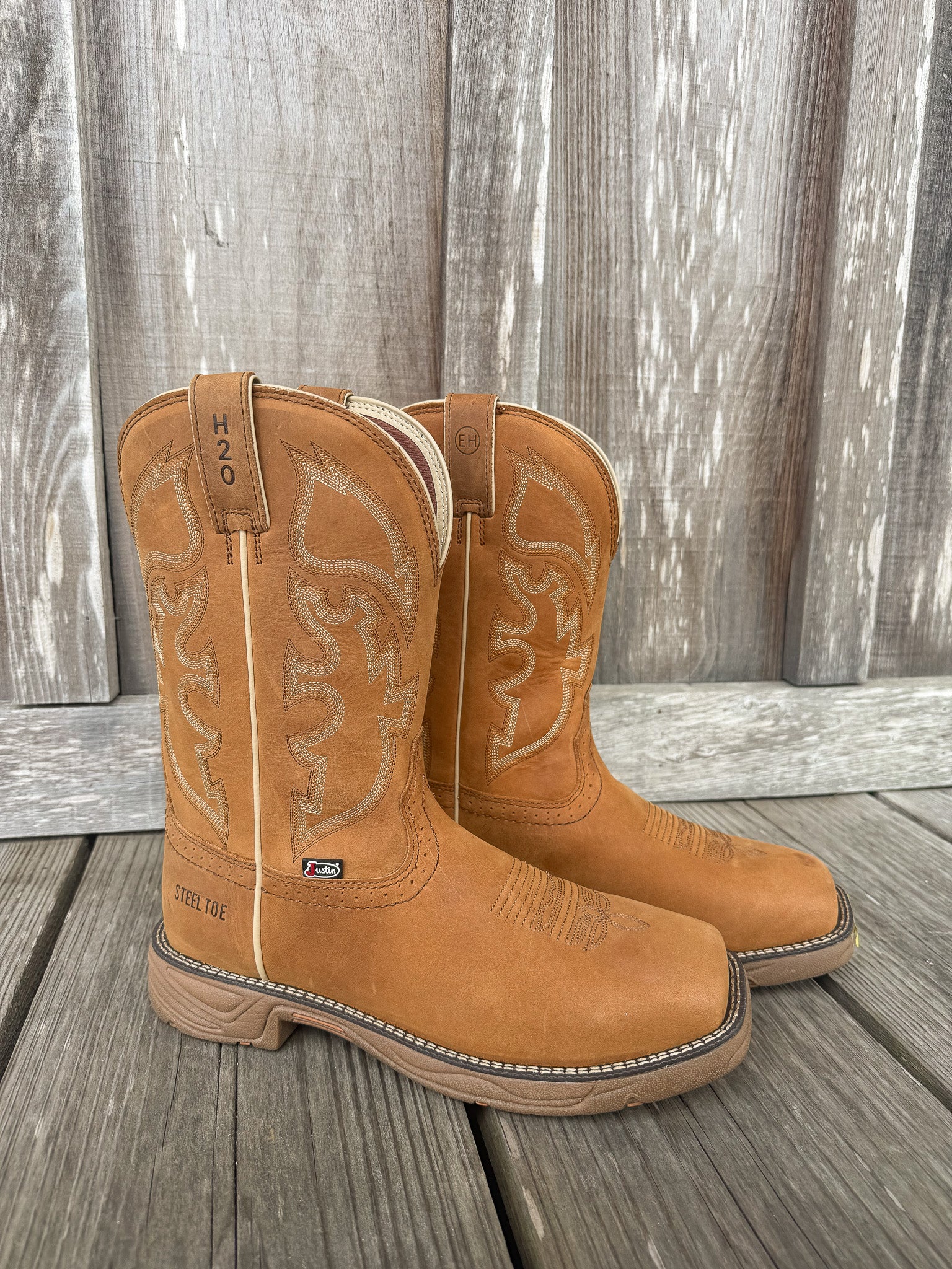 WK4331 | Stampede Rush Waterproof Square Steel Toe Work Boots