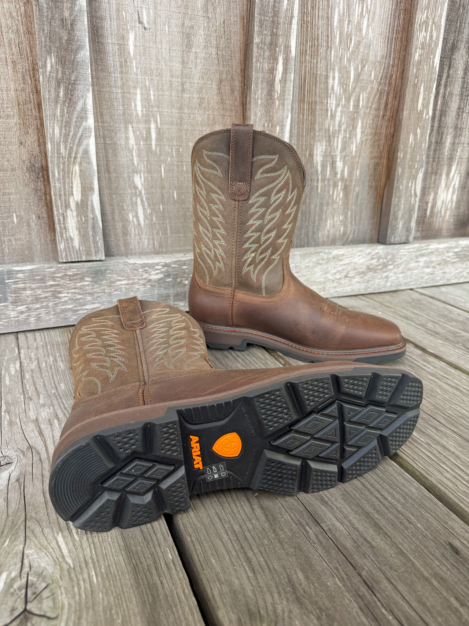 10020059 | Groundbreaker Square Toe Work Boots
