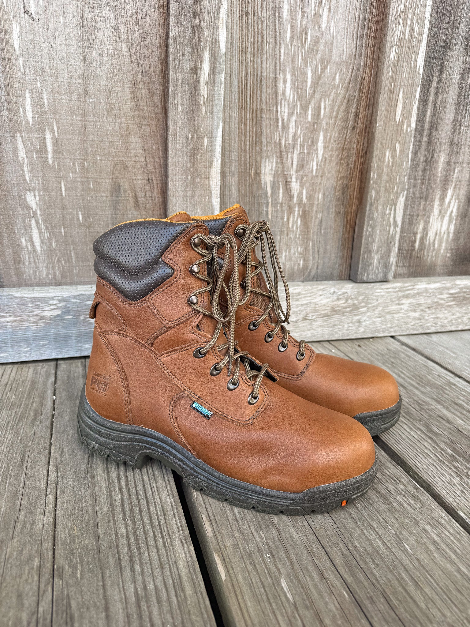 47019 | 8" TiTAN Waterproof Round Alloy Toe Work Boots