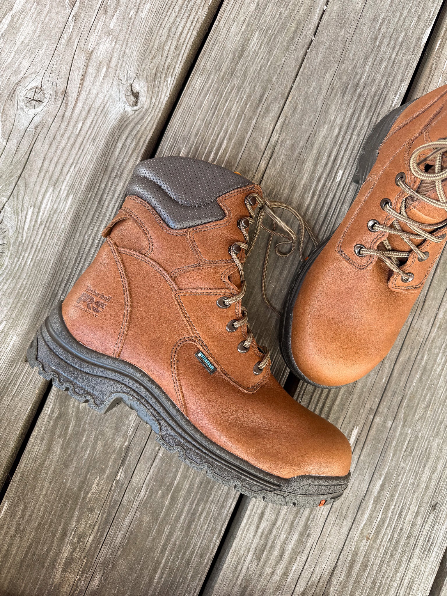 47019 | 8" TiTAN Waterproof Round Alloy Toe Work Boots