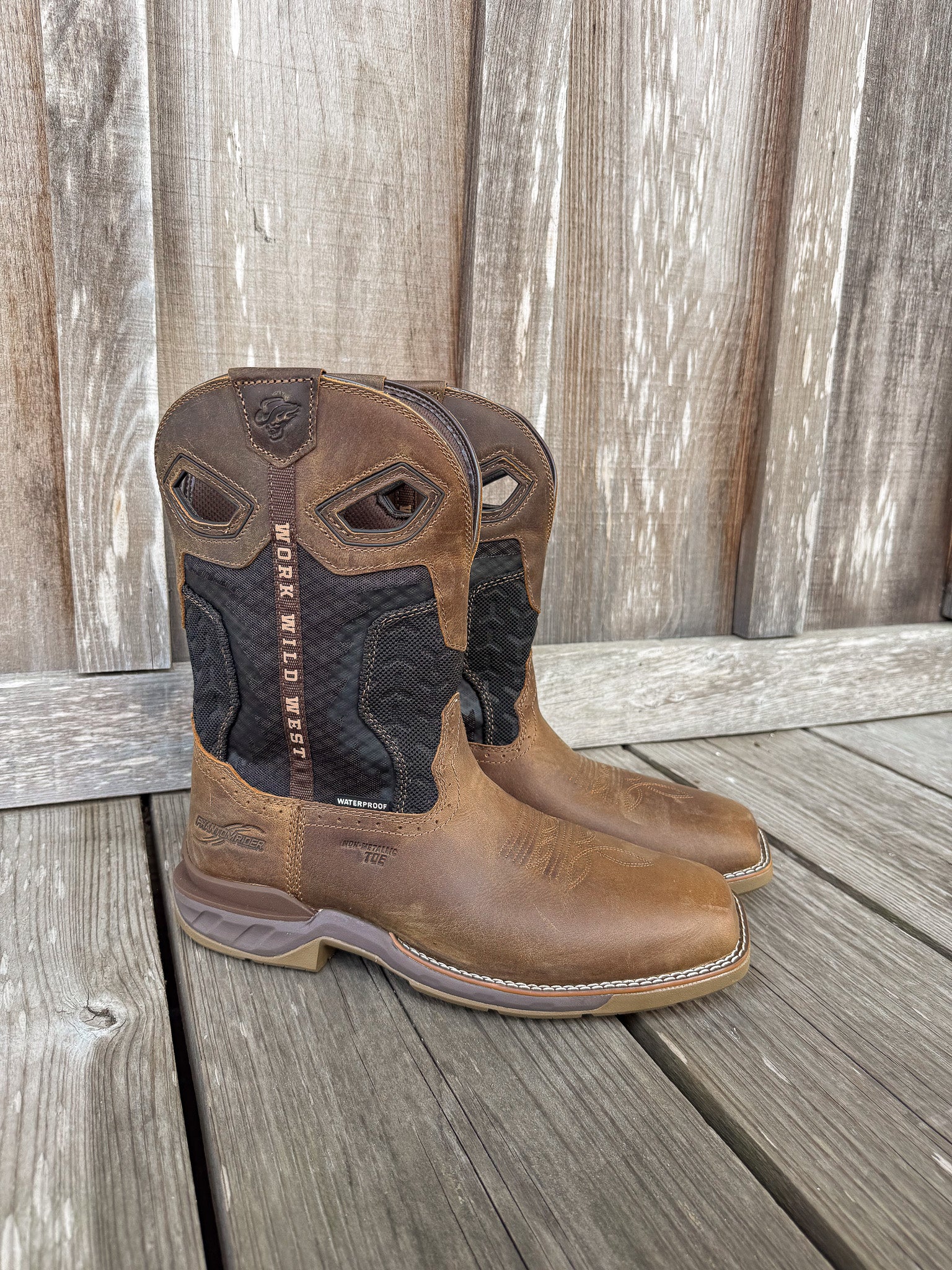 DH5366 | Phantom Rider Zenon Waterproof Square Composite Toe Work Boots
