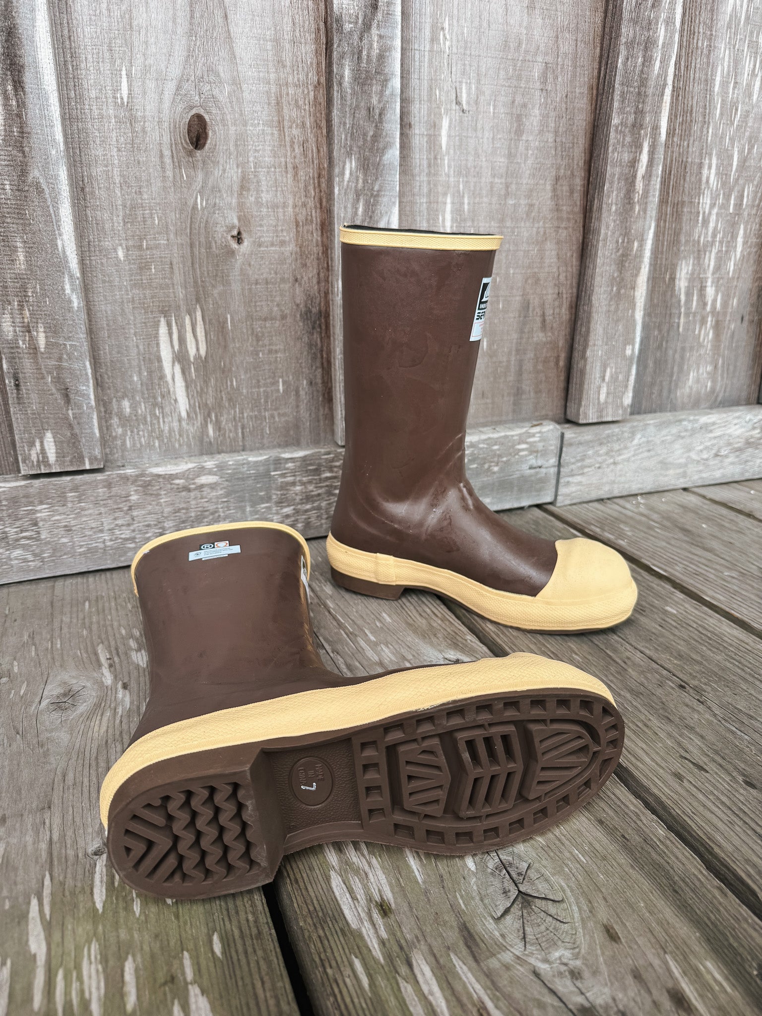 22114 | 12" Waterproof Rubber Steel Toe Boots