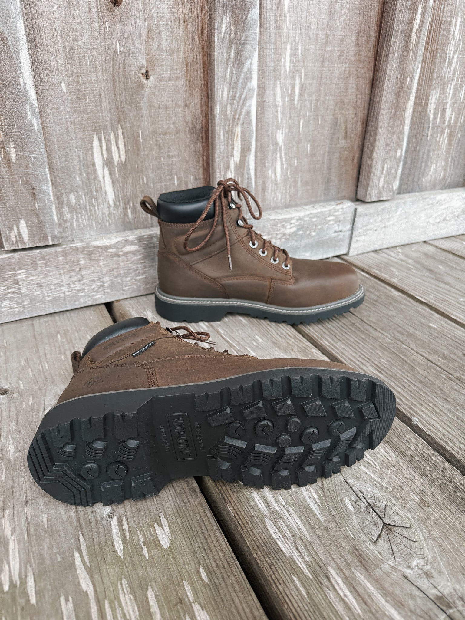 W10633 | Waterproof Round Steel Toe 6" Work Boots