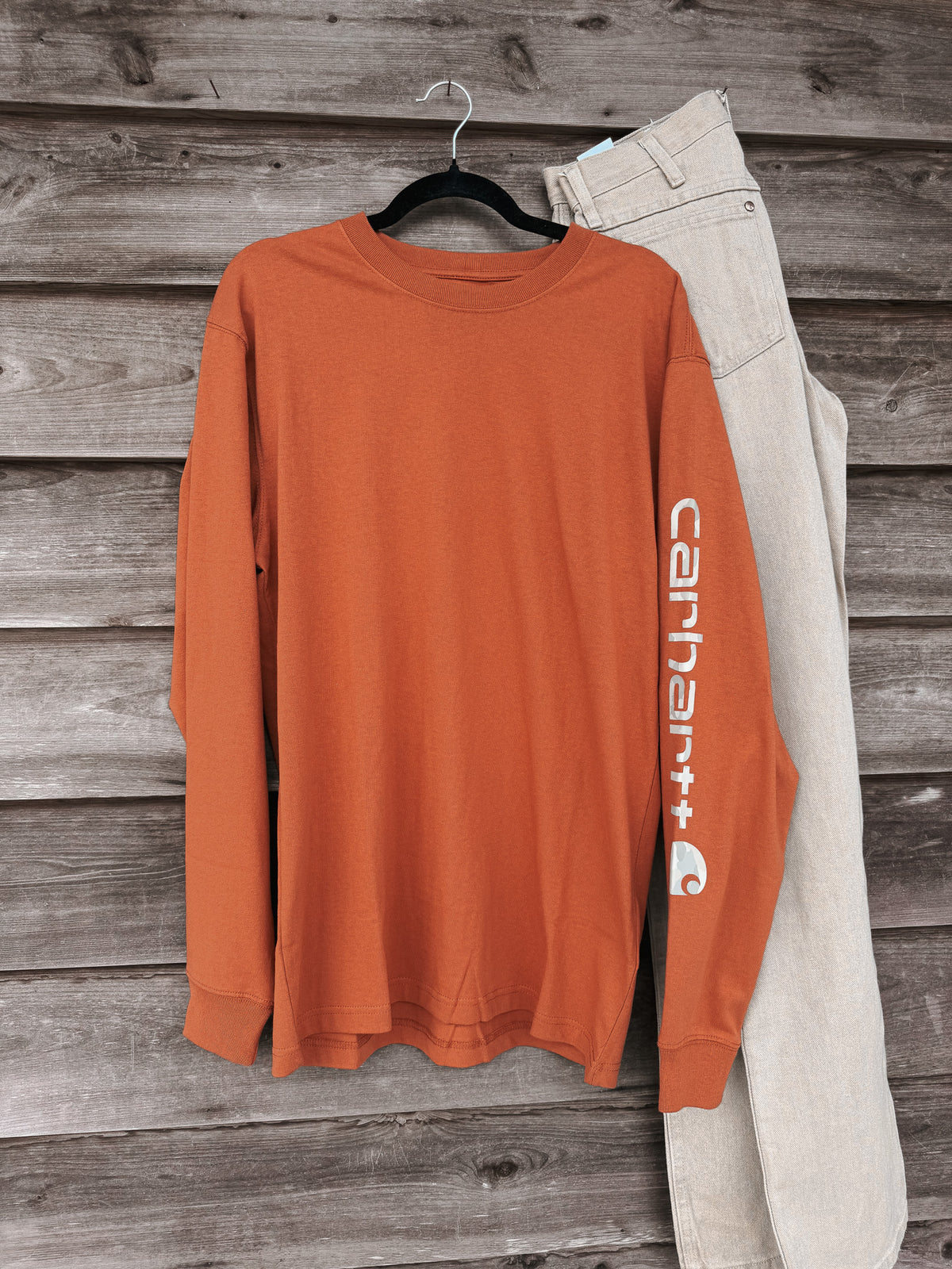 K231-RG0 | Dearborn Camo Logo T-Shirt in Homestead Red