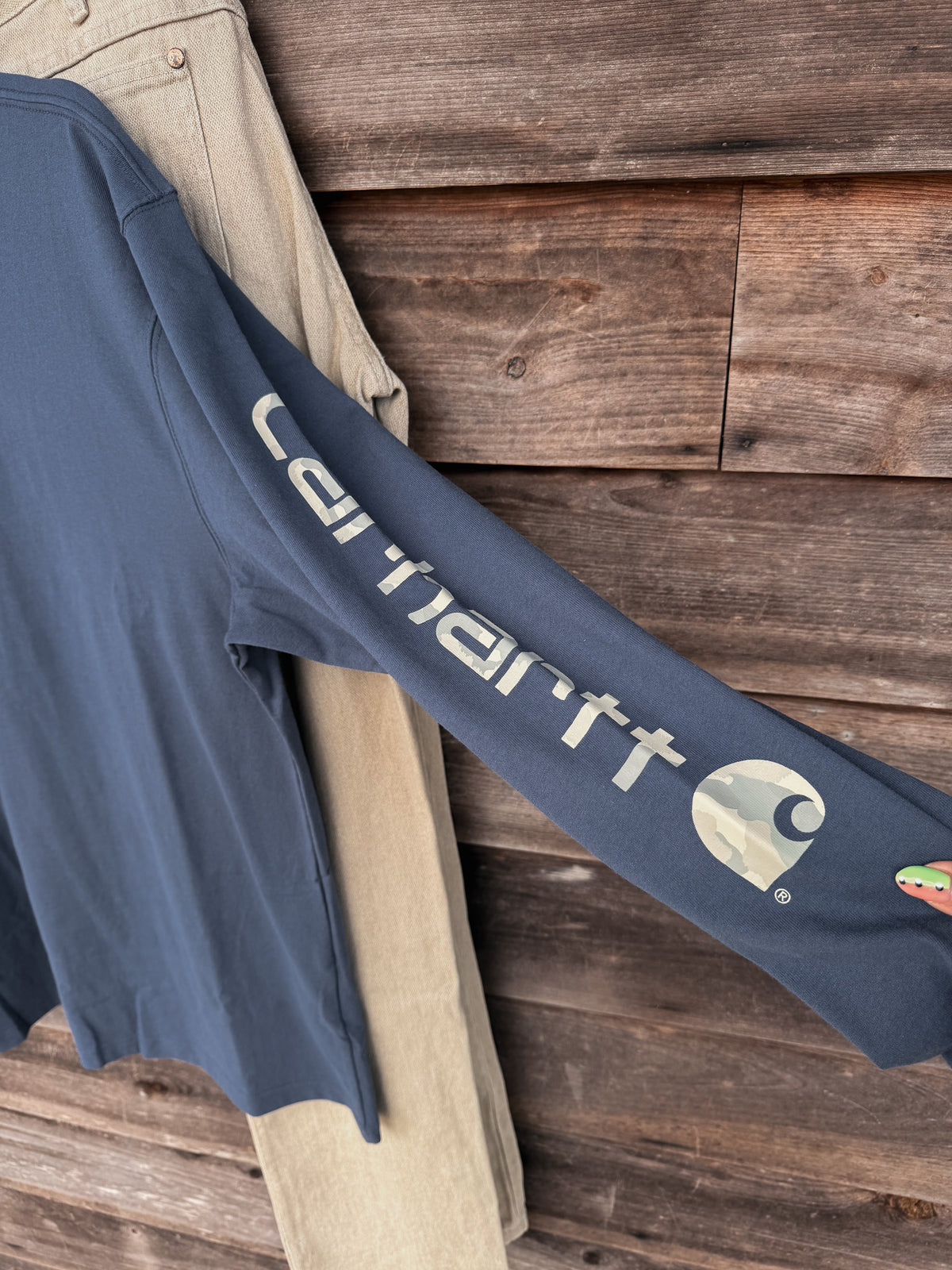 K231-EE7 | Dearborn Camo Logo T-Shirt in Superstorm