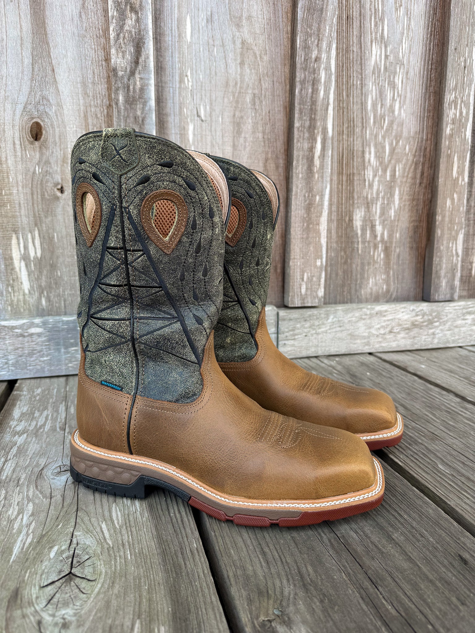 MXBNW11 | Lion & Dark Olive Waterproof Square Nano Toe Work Boots
