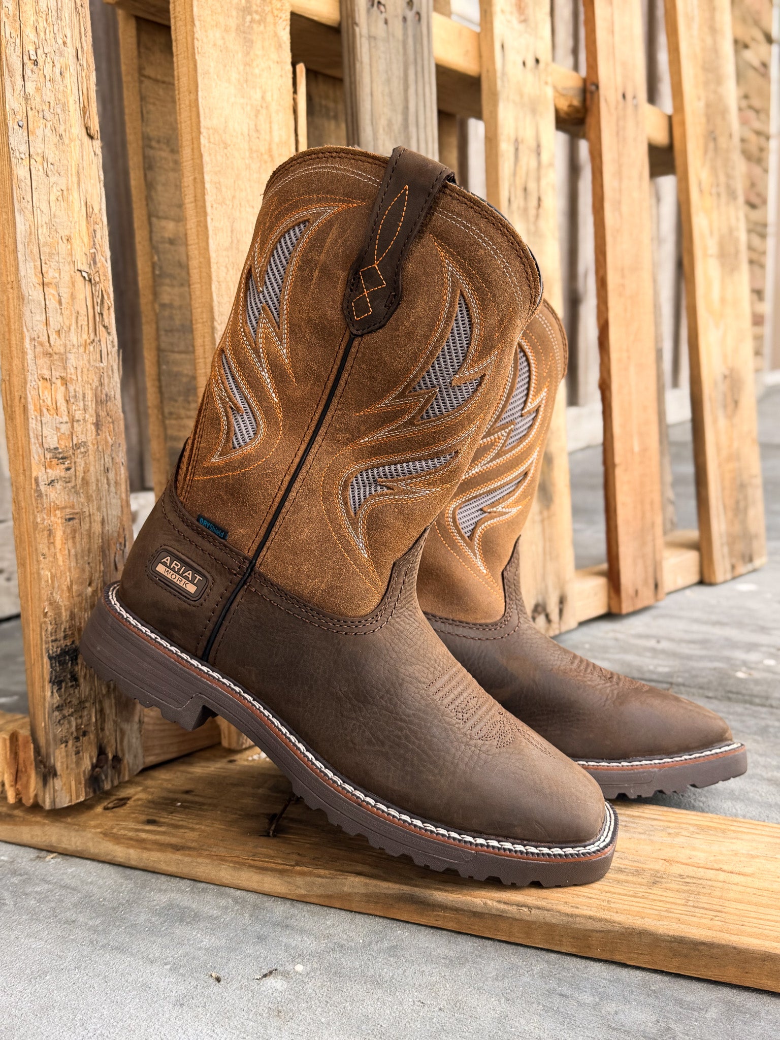10061120 | Activator VentTEK Waterproof Square Toe Work Boots