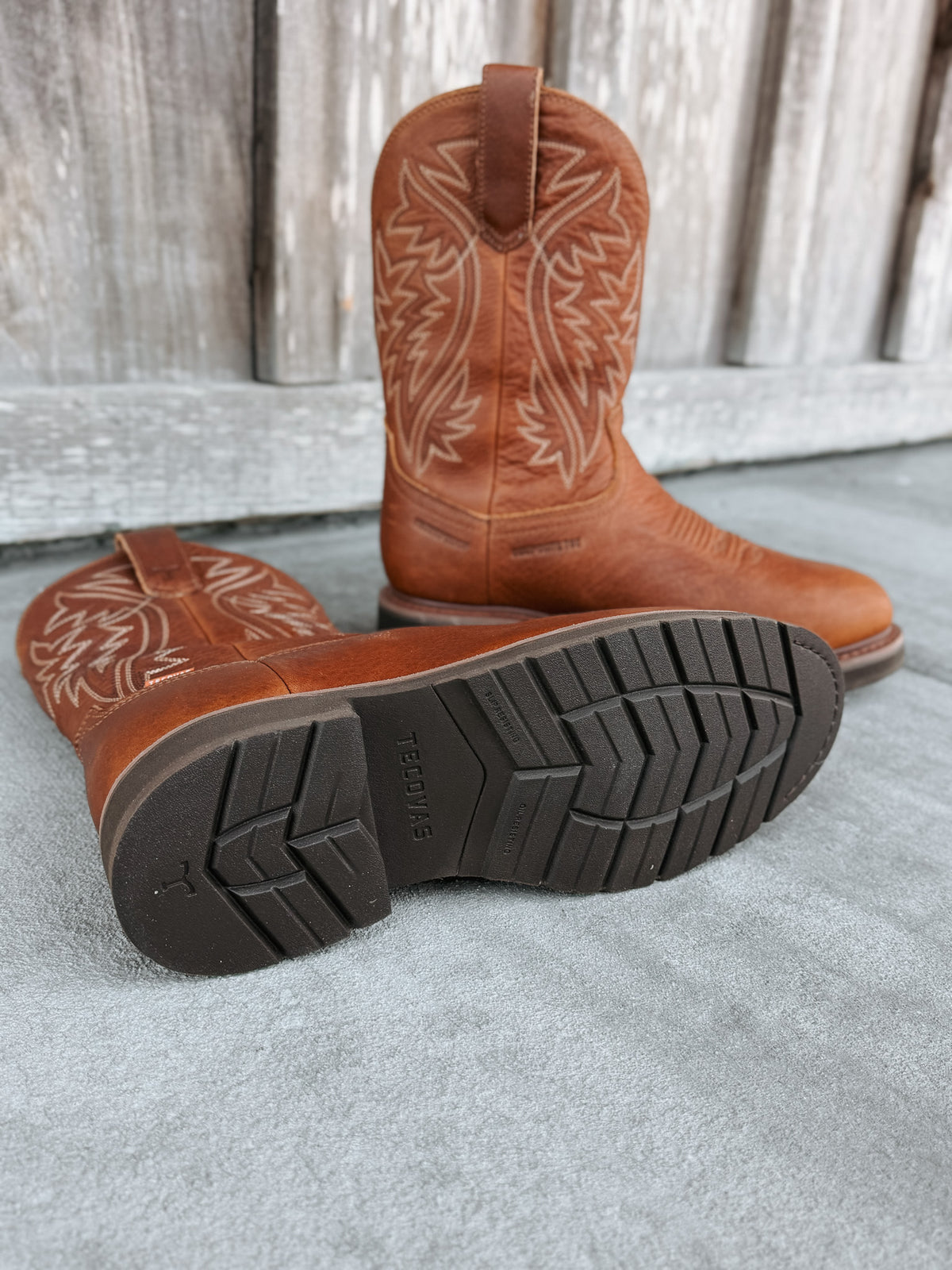 M11085SAD | LongHaul Waterproof Round Composite Toe Work Boots