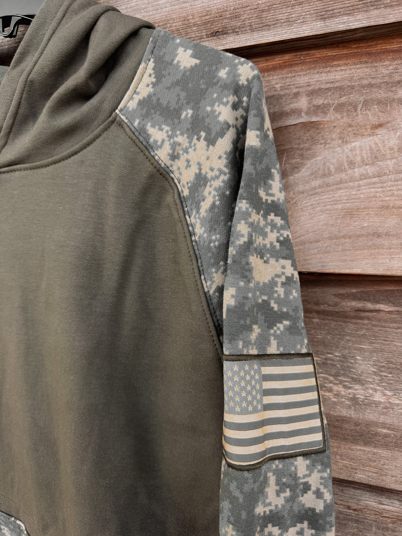 10027911 | FR DuraStretch Patriot Hoodie