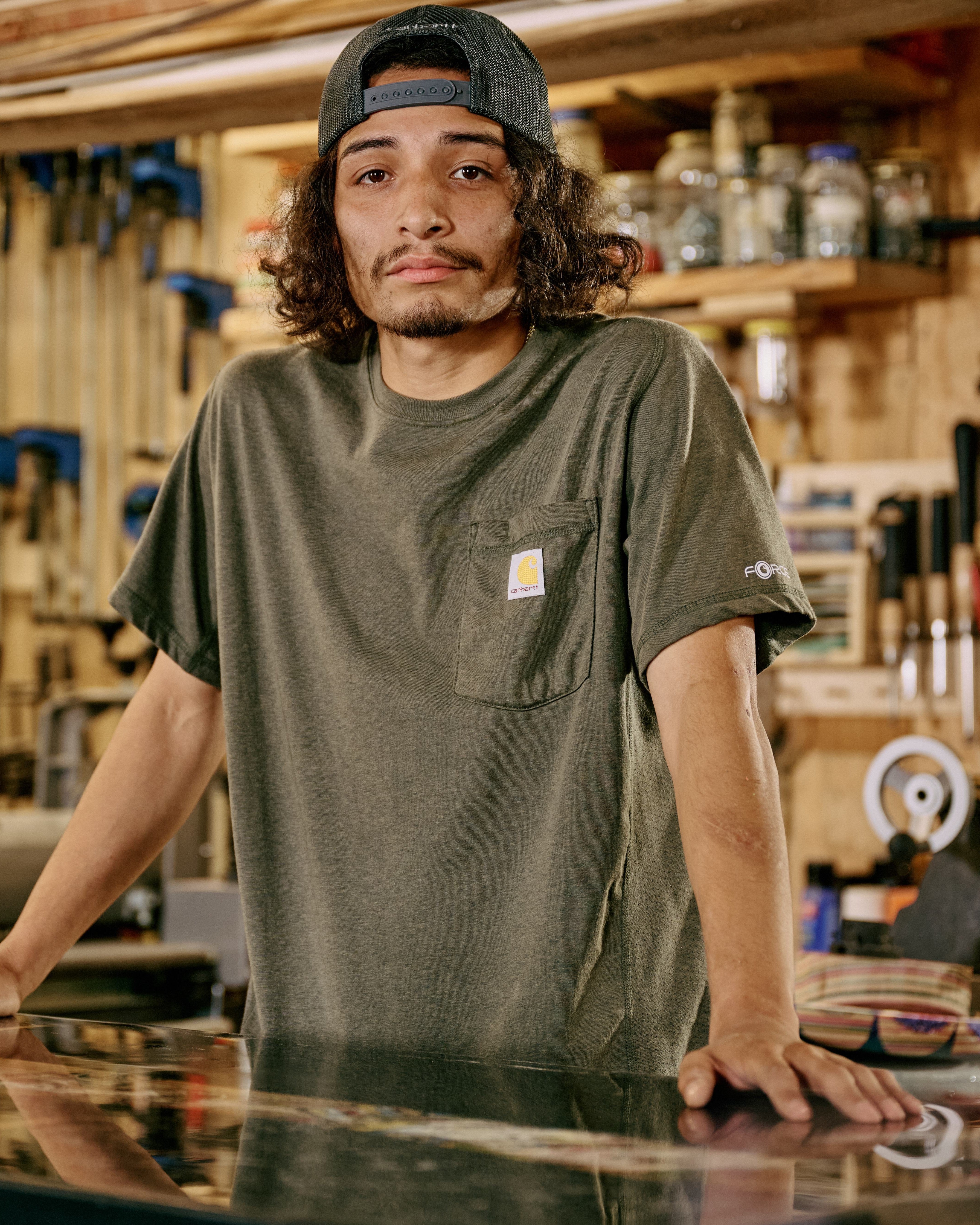 106652-G73 | Force Relaxed Fit Midweight Short Sleeve Pocket T-Shirt in Basil Heather