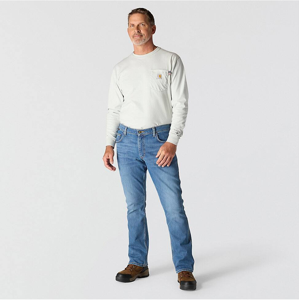 107068-HR6 | FR Relaxed Bootcut Rugged Flex Jean